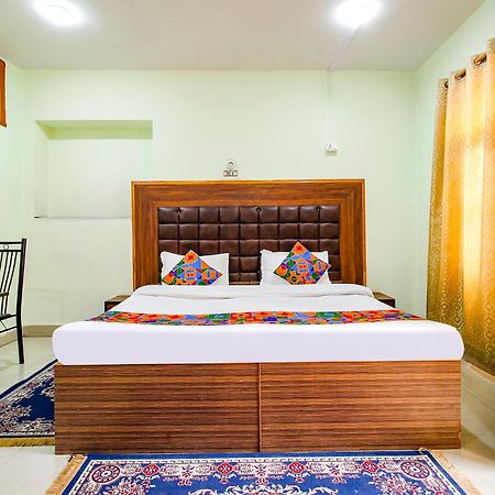 Fabhotel Grand Comforts Haidarpur Bagian luar foto