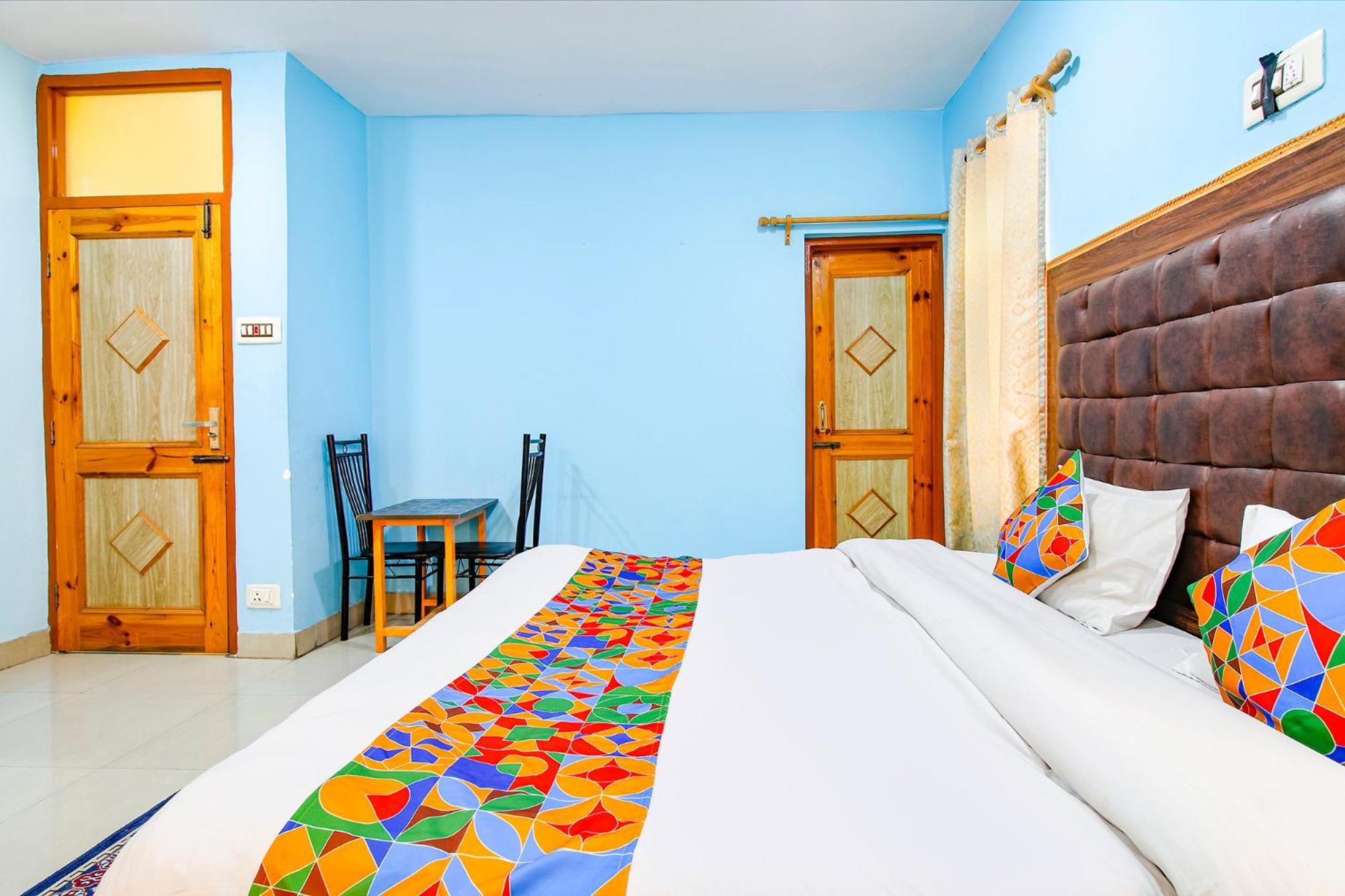 Fabhotel Grand Comforts Haidarpur Bagian luar foto